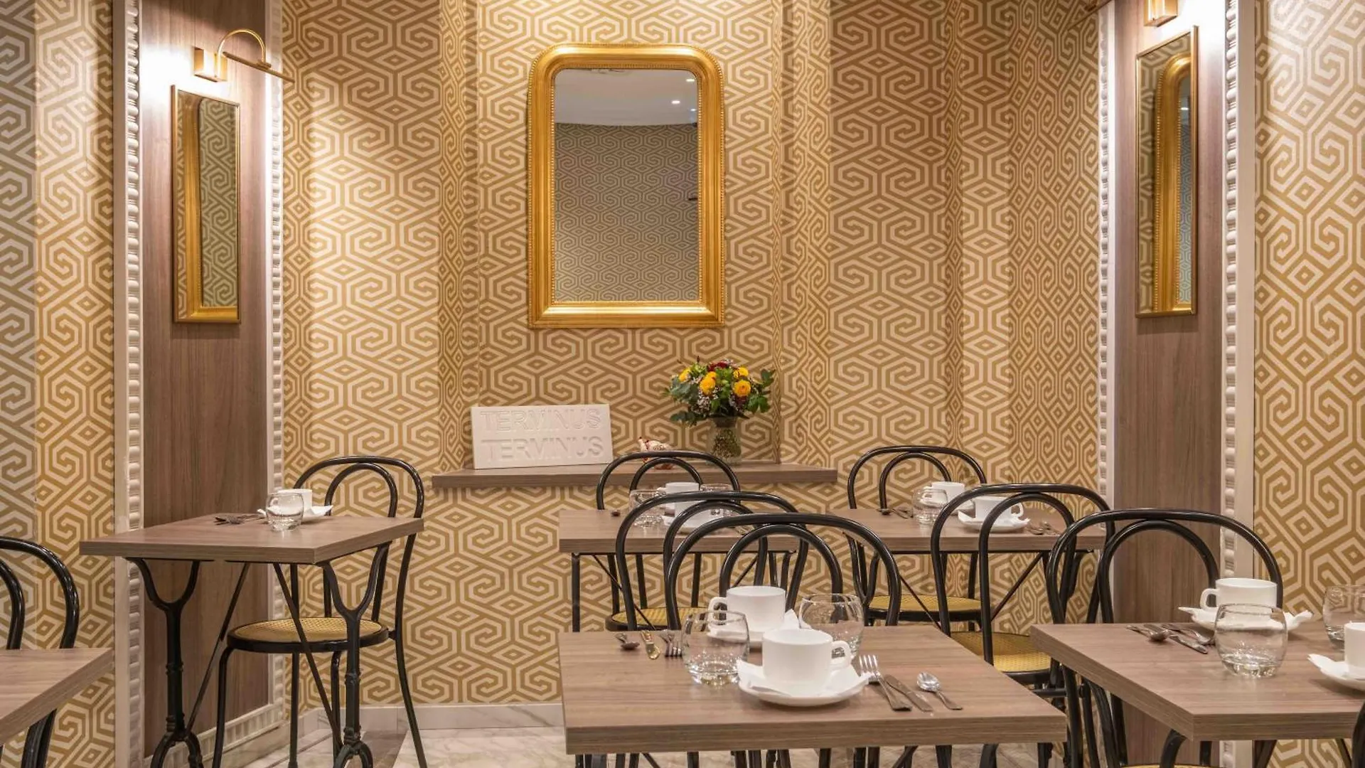 Hotel Terminus Orléans 2*